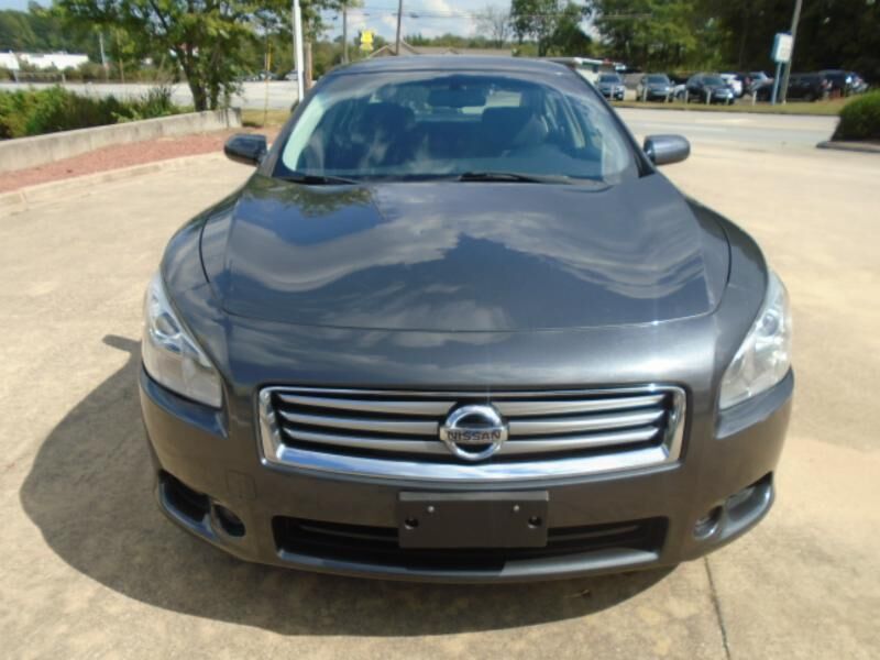 Nissan Maxima