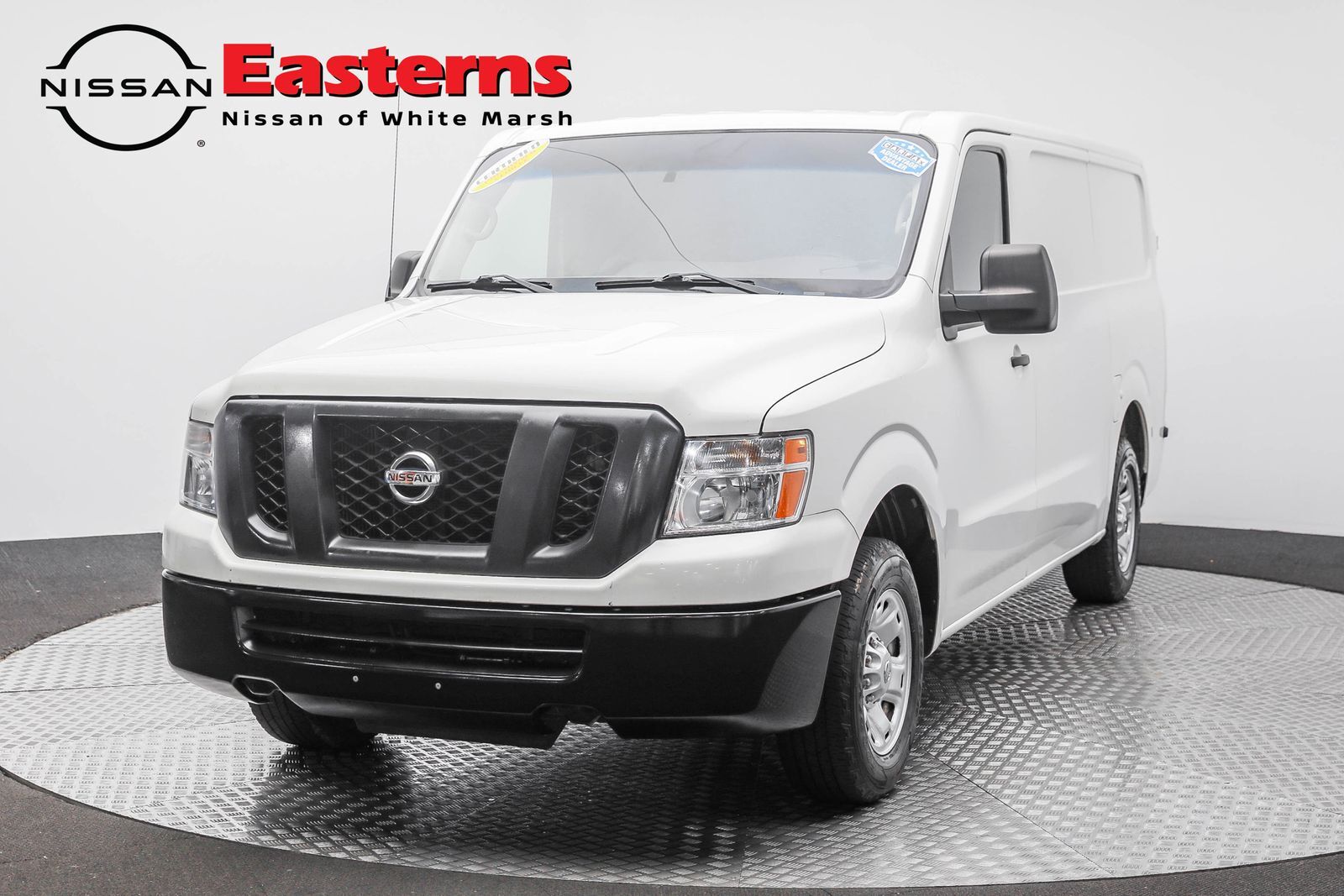 Nissan NV