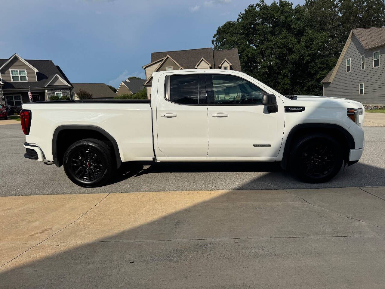 2022 GMC Sierra Limited