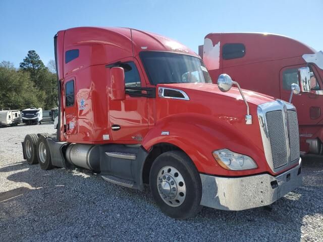 2016 KENWORTH T680