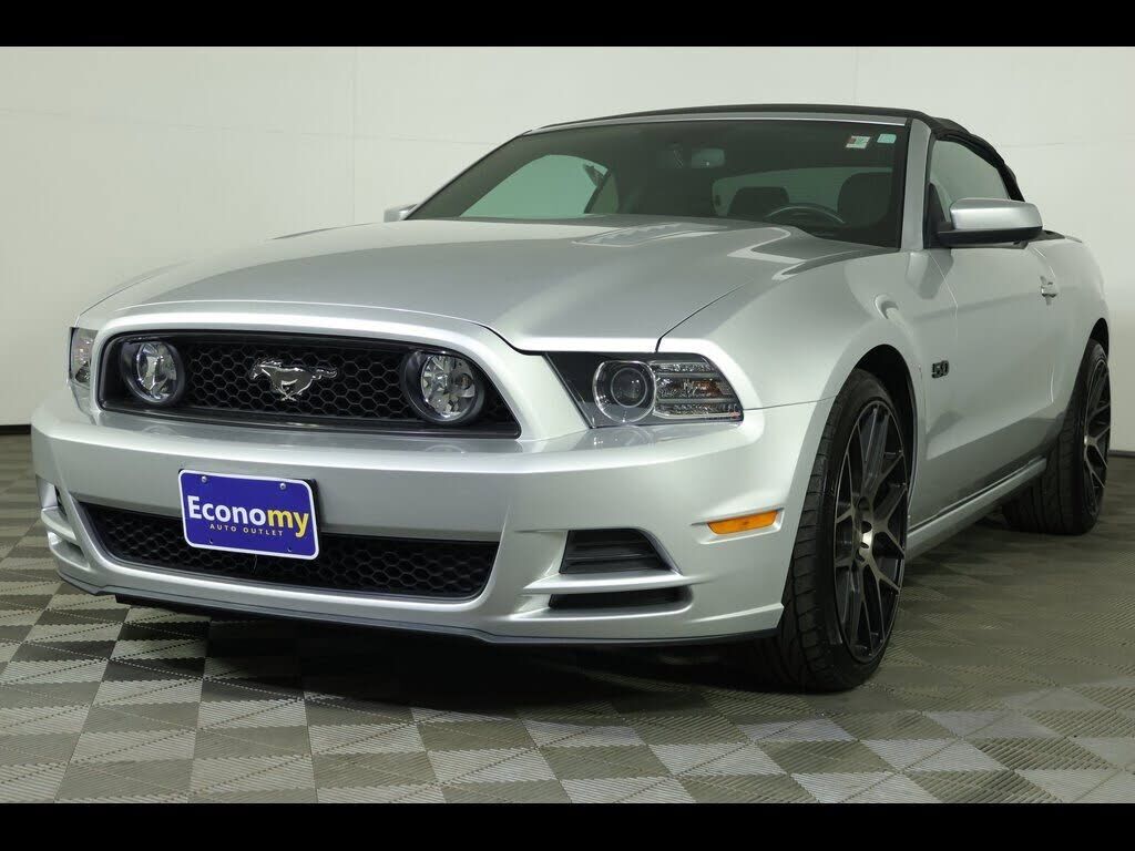 2014 FORD Mustang