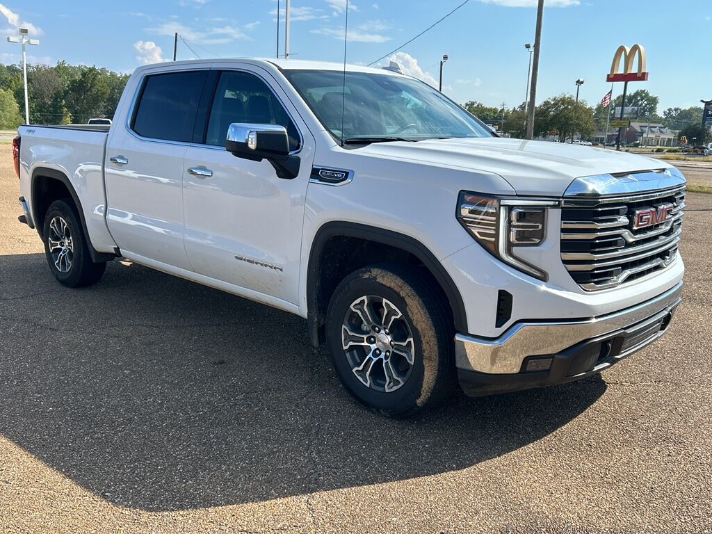 2025 GMC Sierra