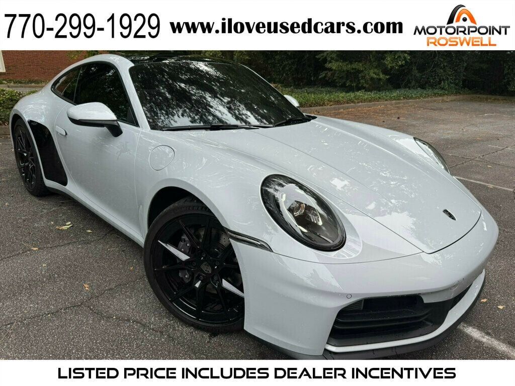 2025 PORSCHE 911