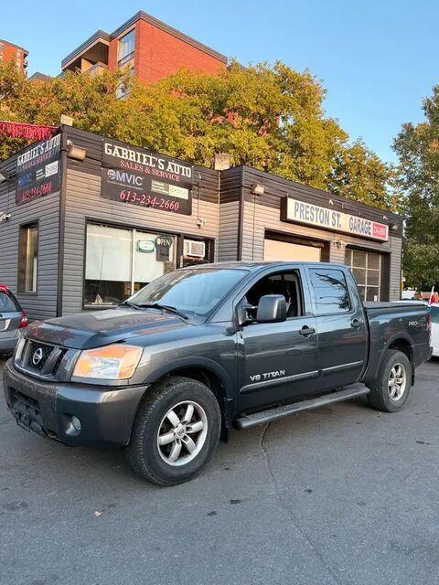 Nissan Titan