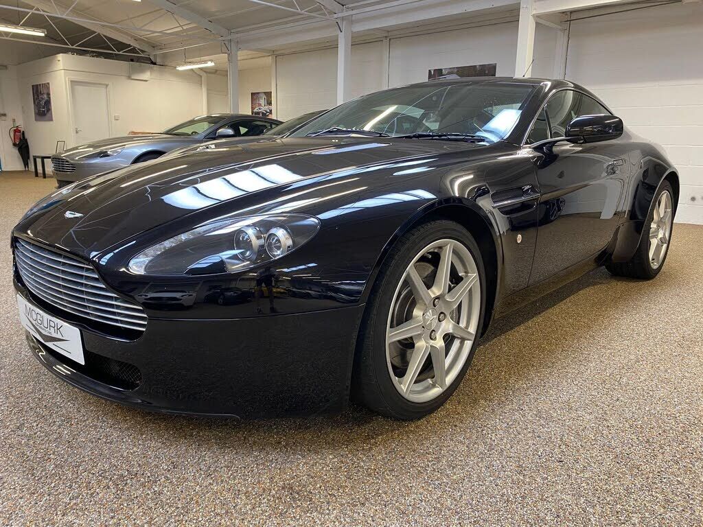 Aston Martin V8 Vantage