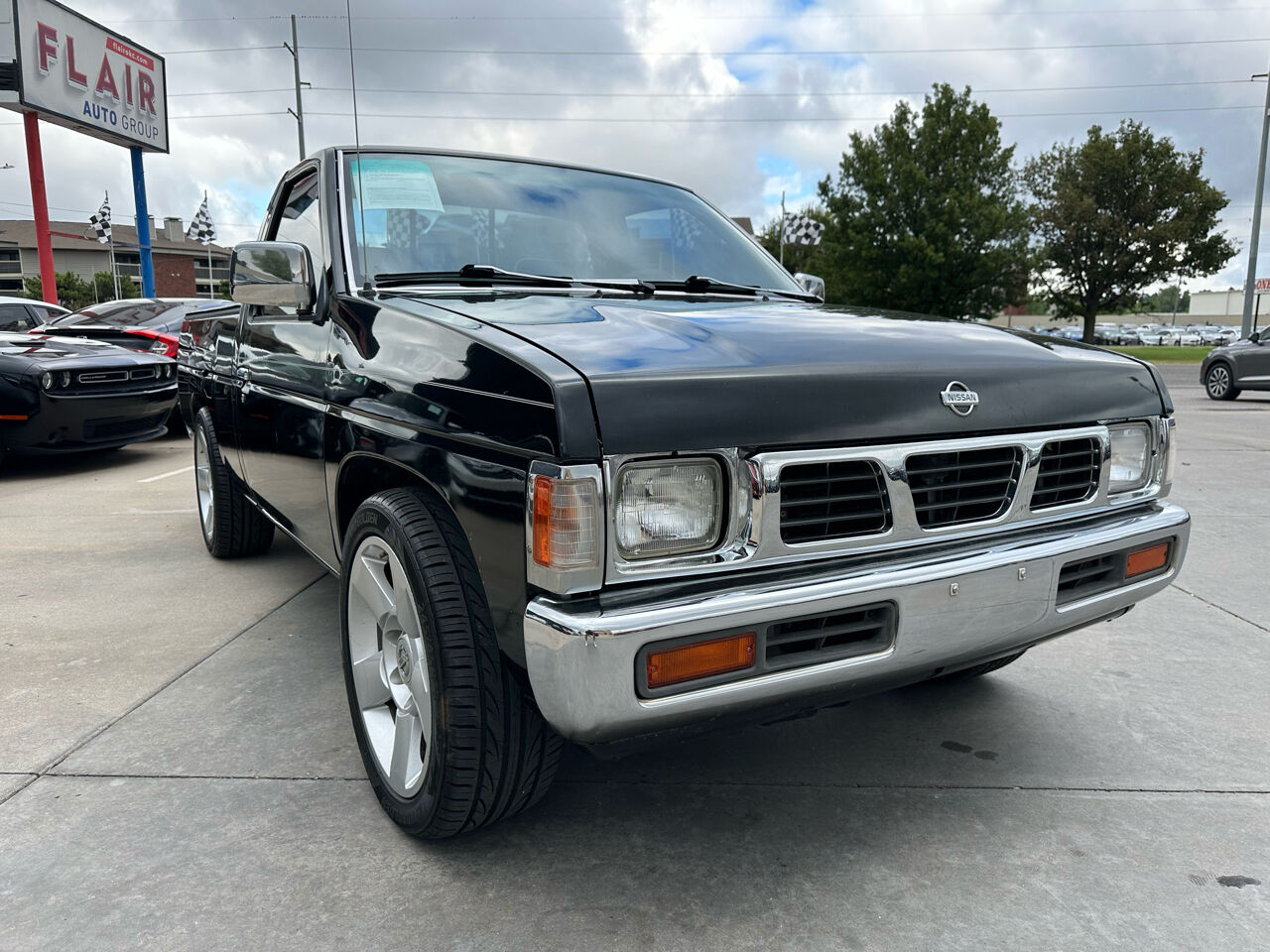 Nissan Pickup