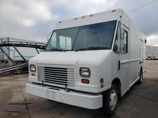 2012 FORD Commercial Chassis