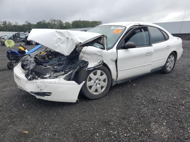 Ford Taurus