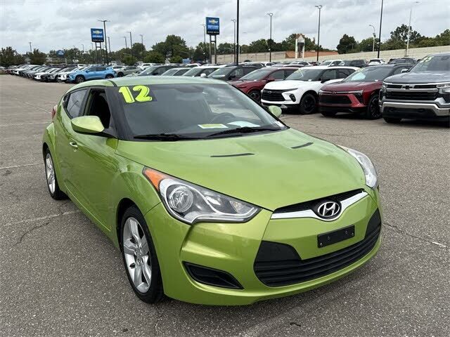 Hyundai Veloster