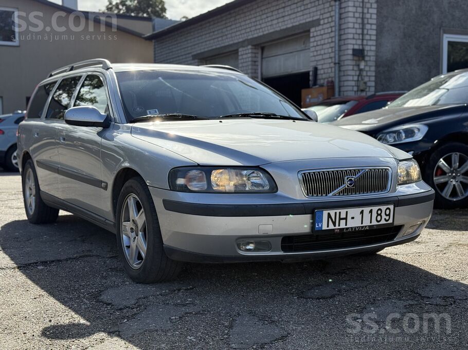 Volvo V70
