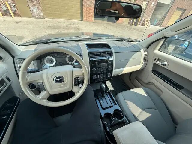 Mazda Tribute