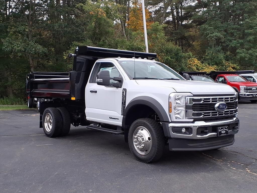 2025 FORD F-550