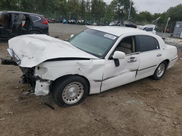 Lincoln Town Car