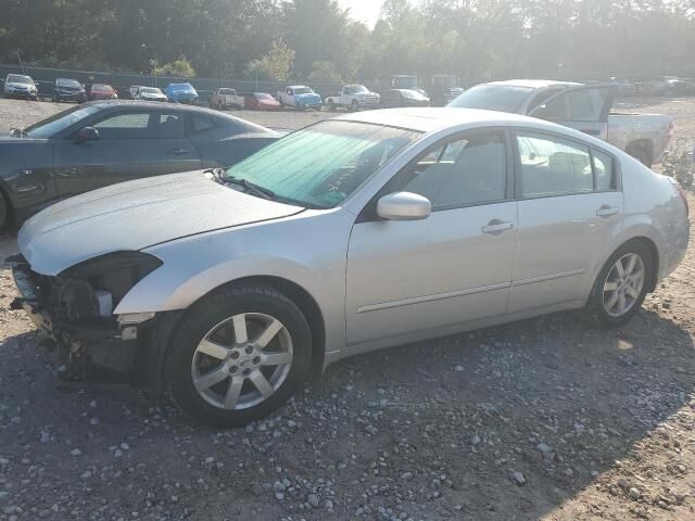 Nissan Maxima
