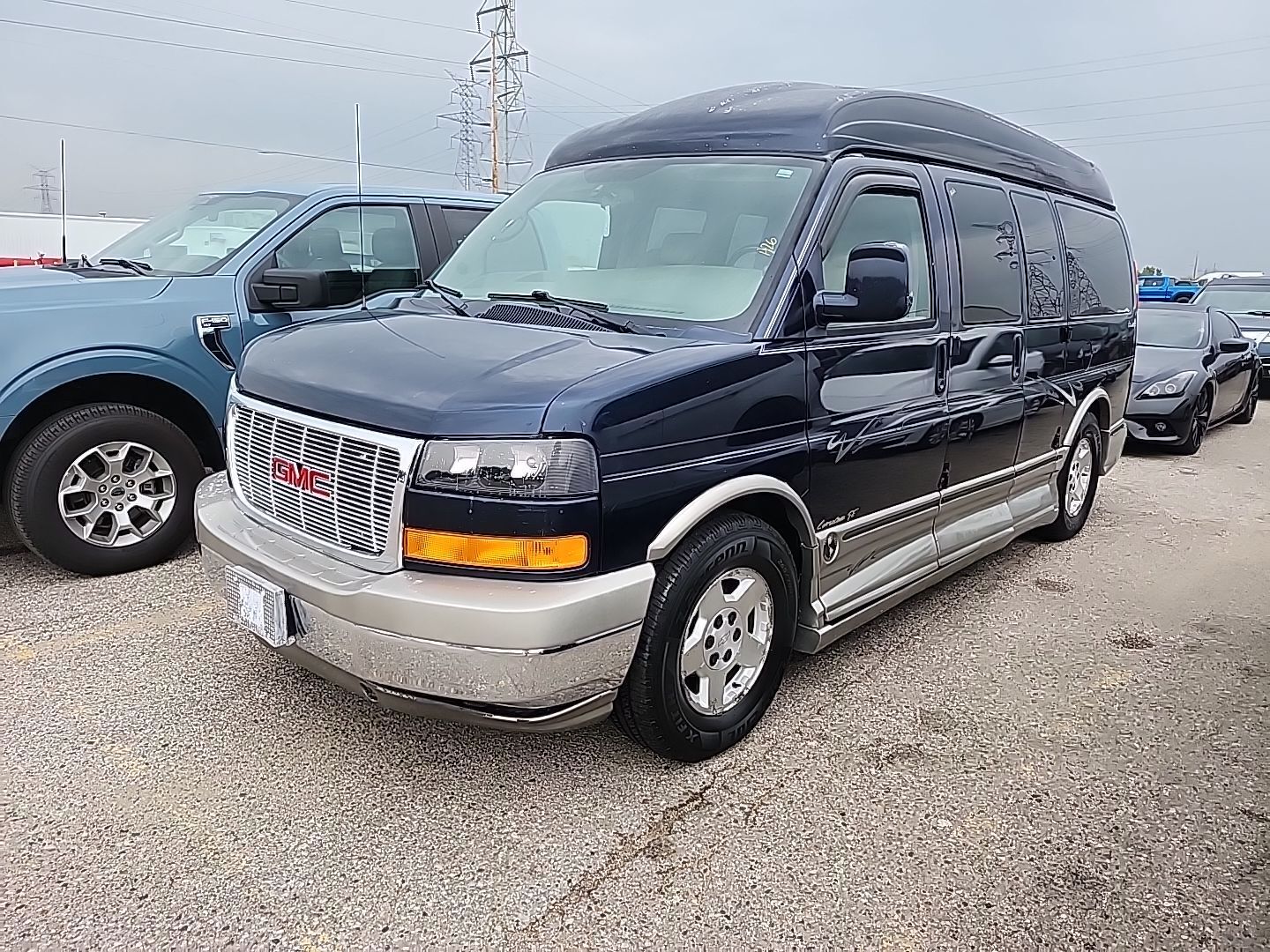 GMC Savana