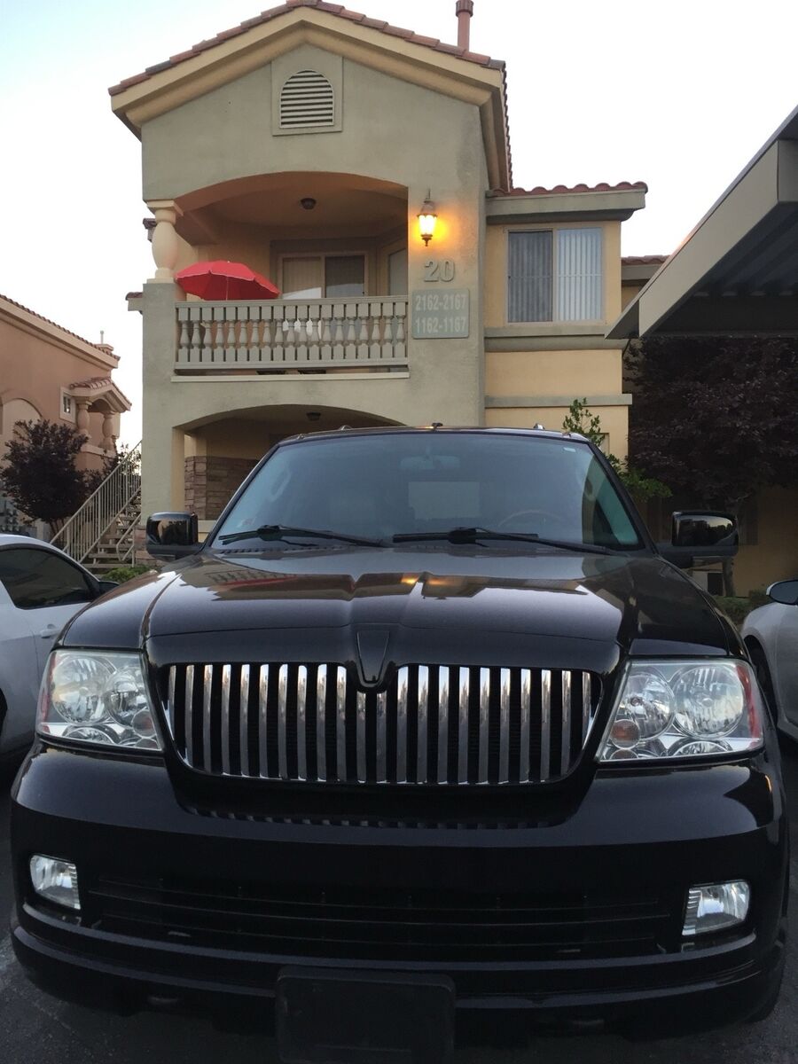 Lincoln Navigator