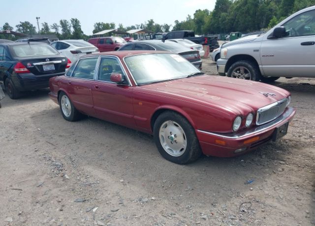 Jaguar XJ6