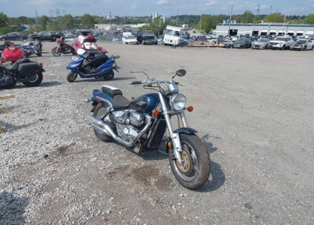 Suzuki VZ800