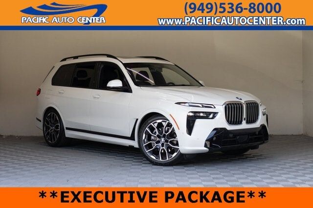 2023 BMW X7