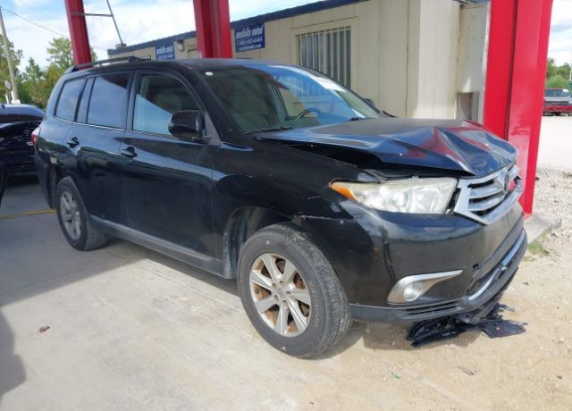 2013 TOYOTA Highlander