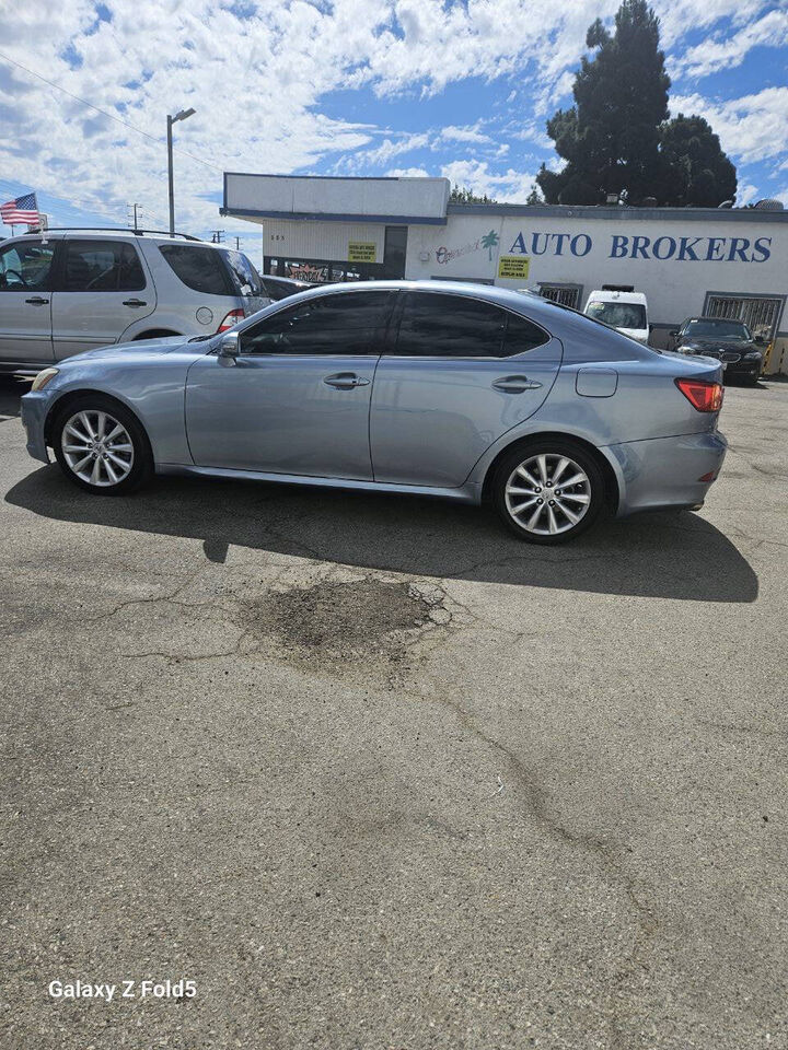 2010 LEXUS IS