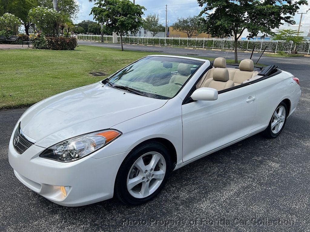 Toyota Camry Solara