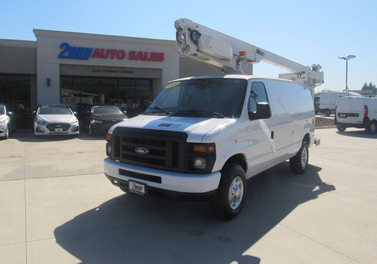 Ford E-350