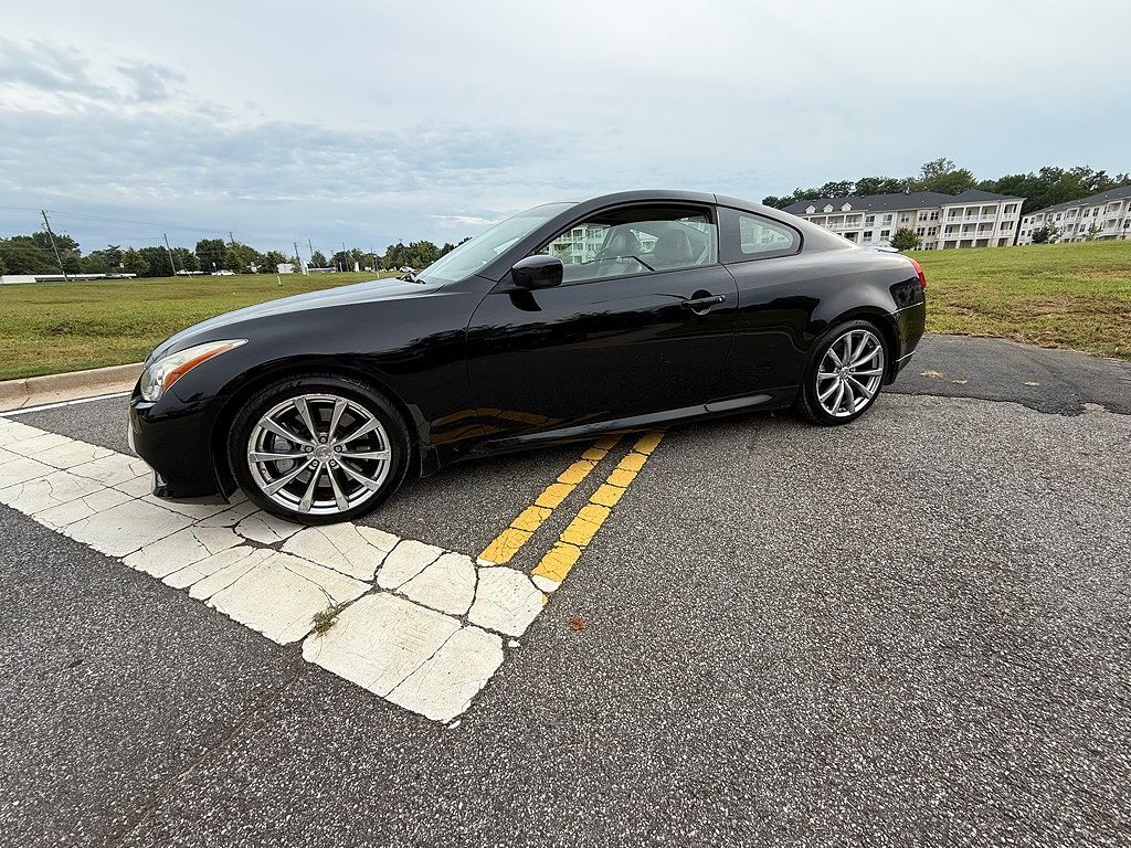 Infiniti G37