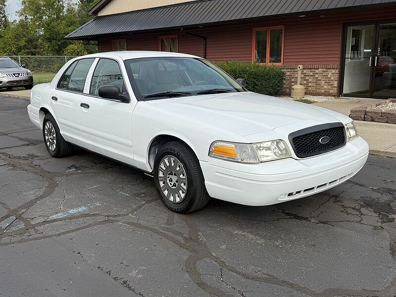 Ford Crown Victoria