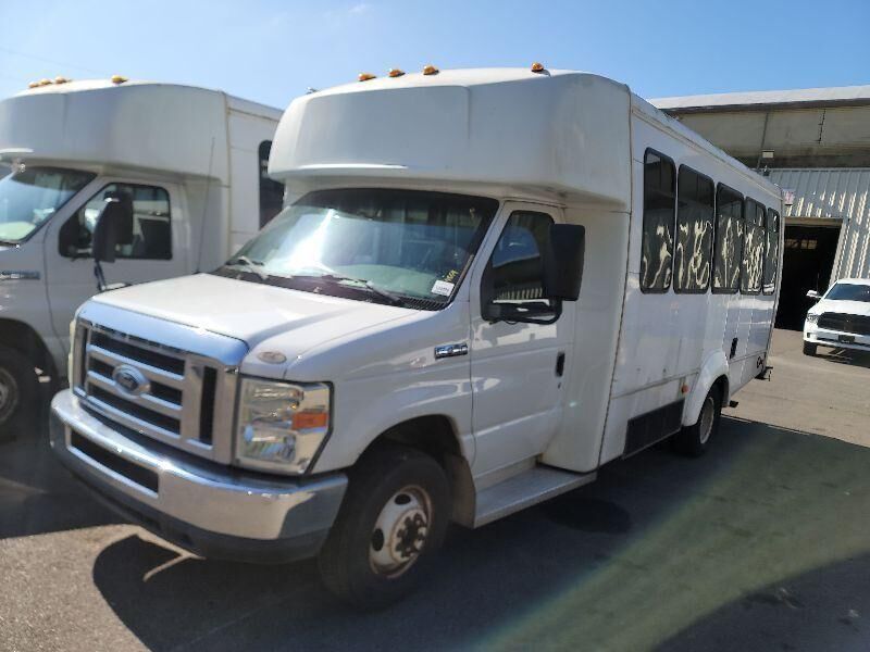 Ford E-450