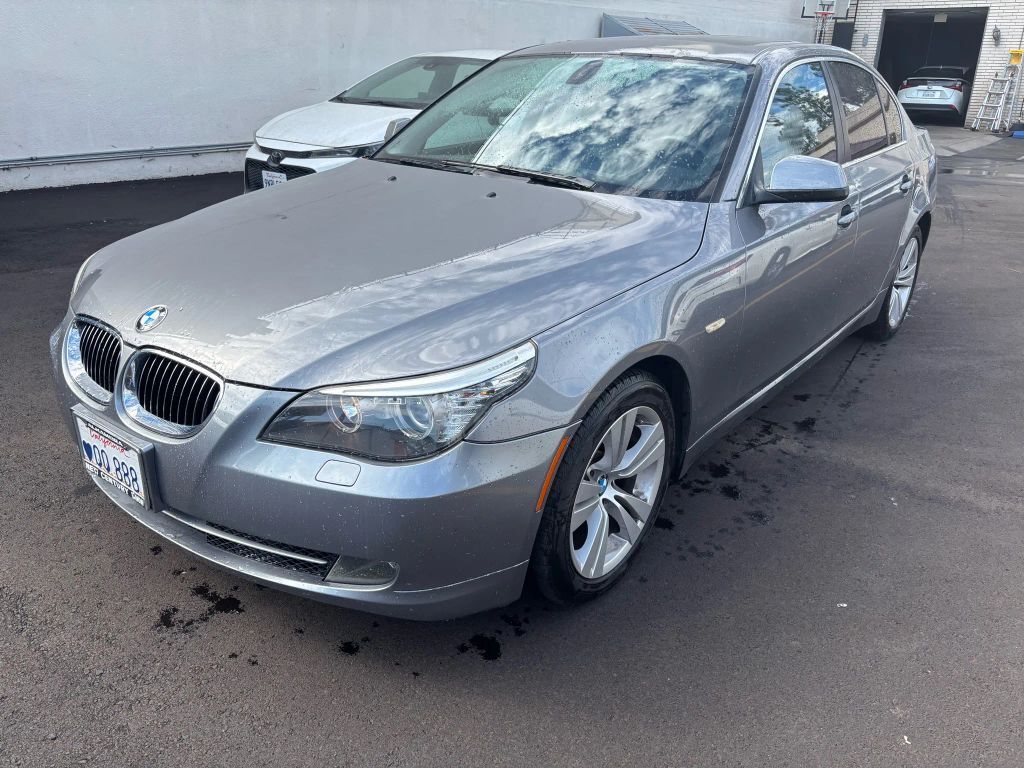 BMW 528i