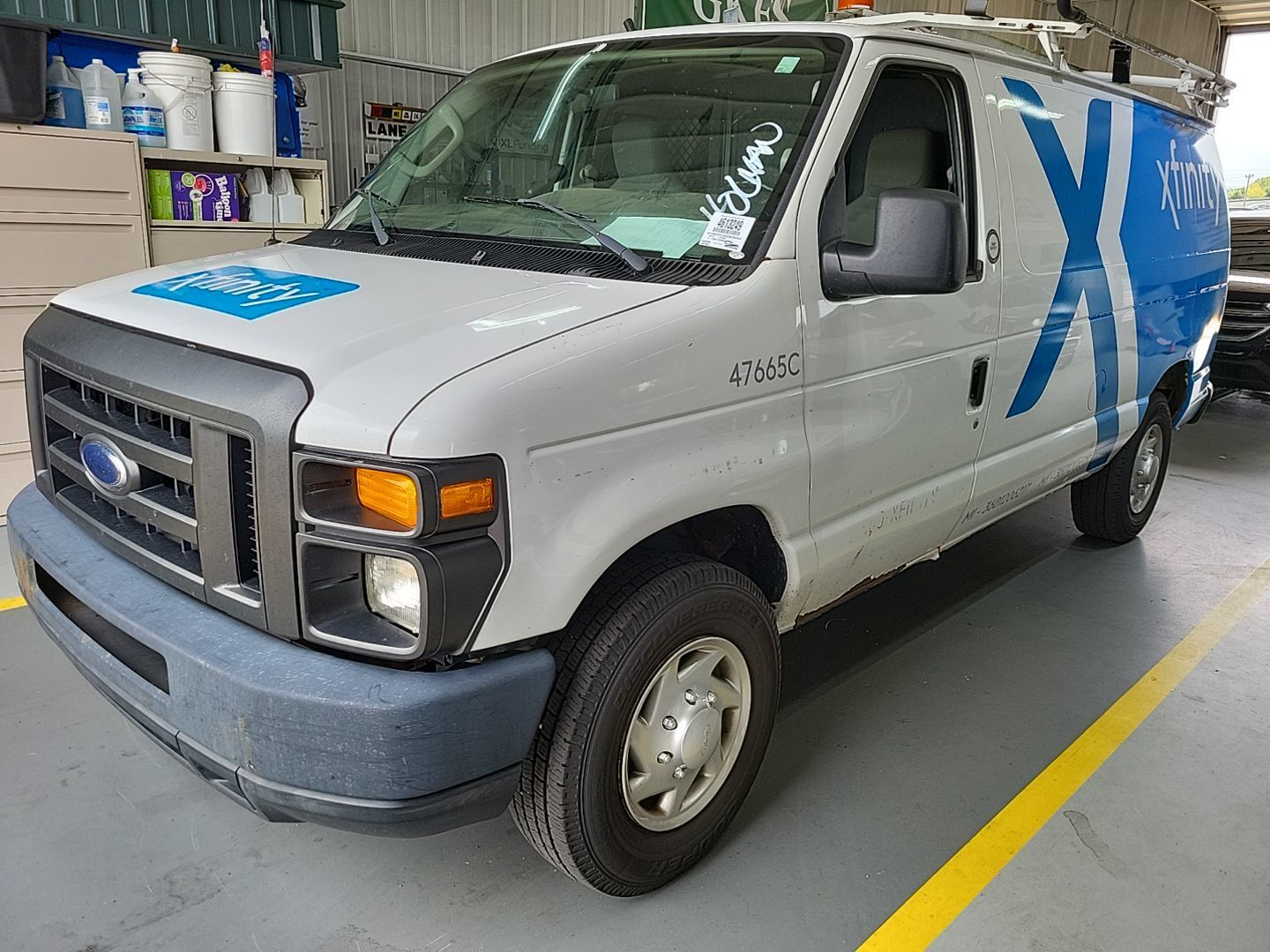 Ford E-250
