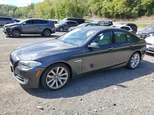 BMW 535i