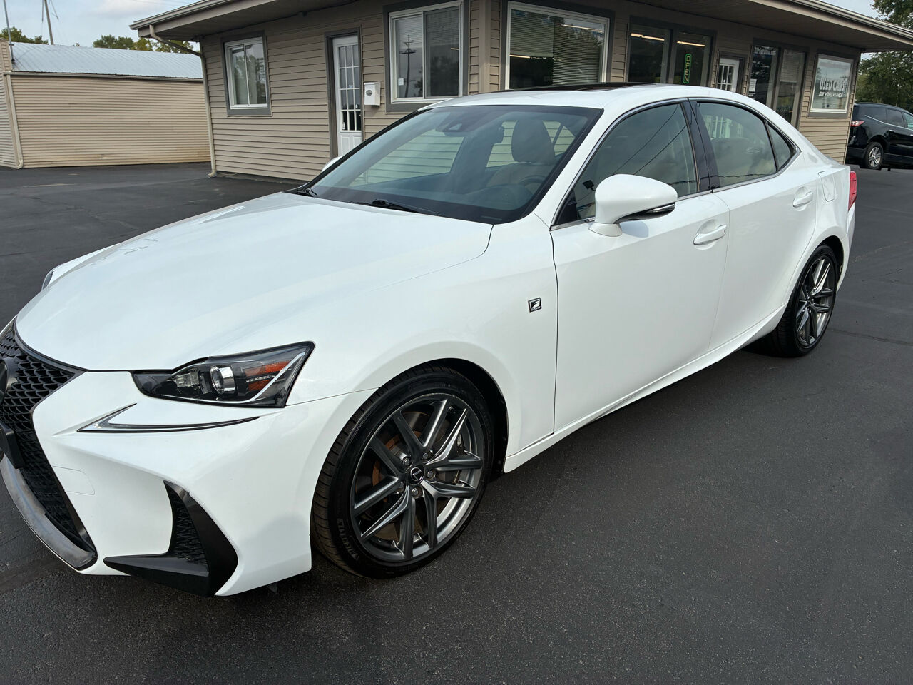 Lexus IS