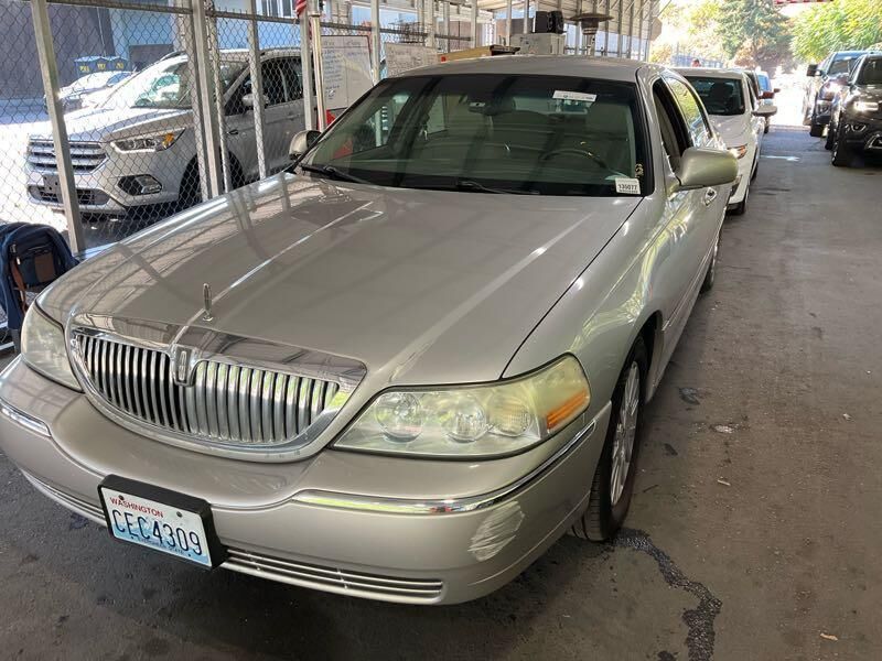 Lincoln Town Car
