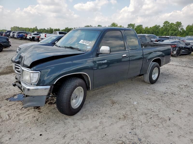 Toyota T100