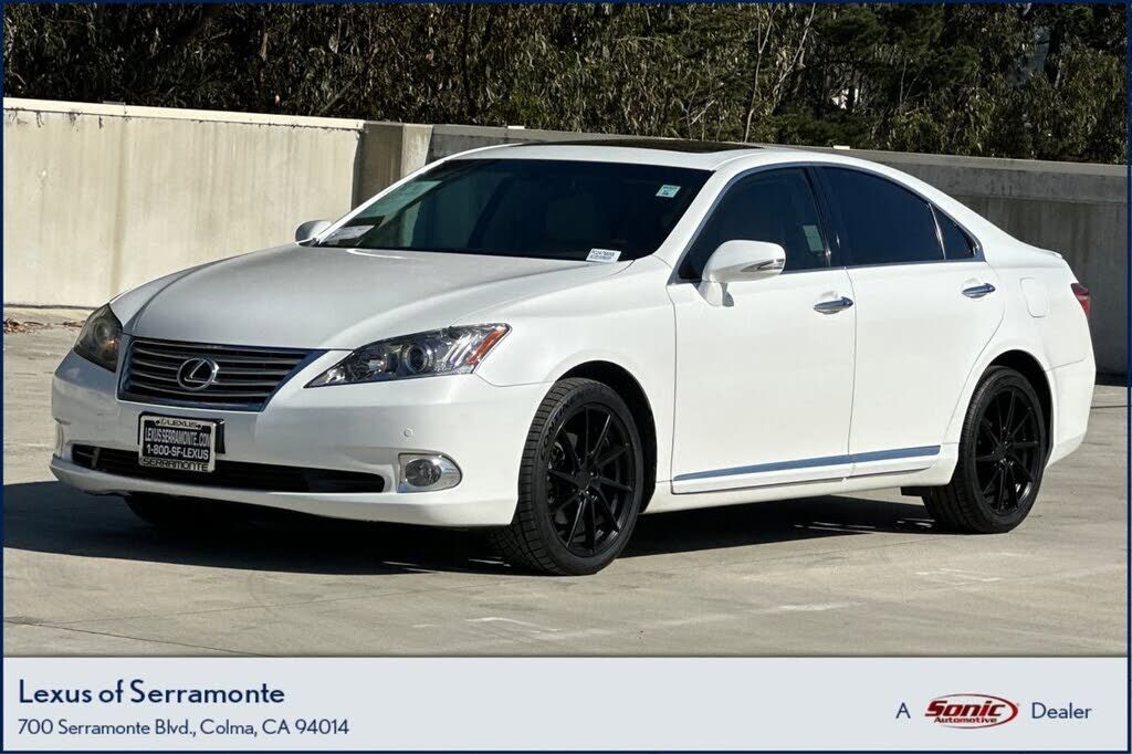 Lexus ES