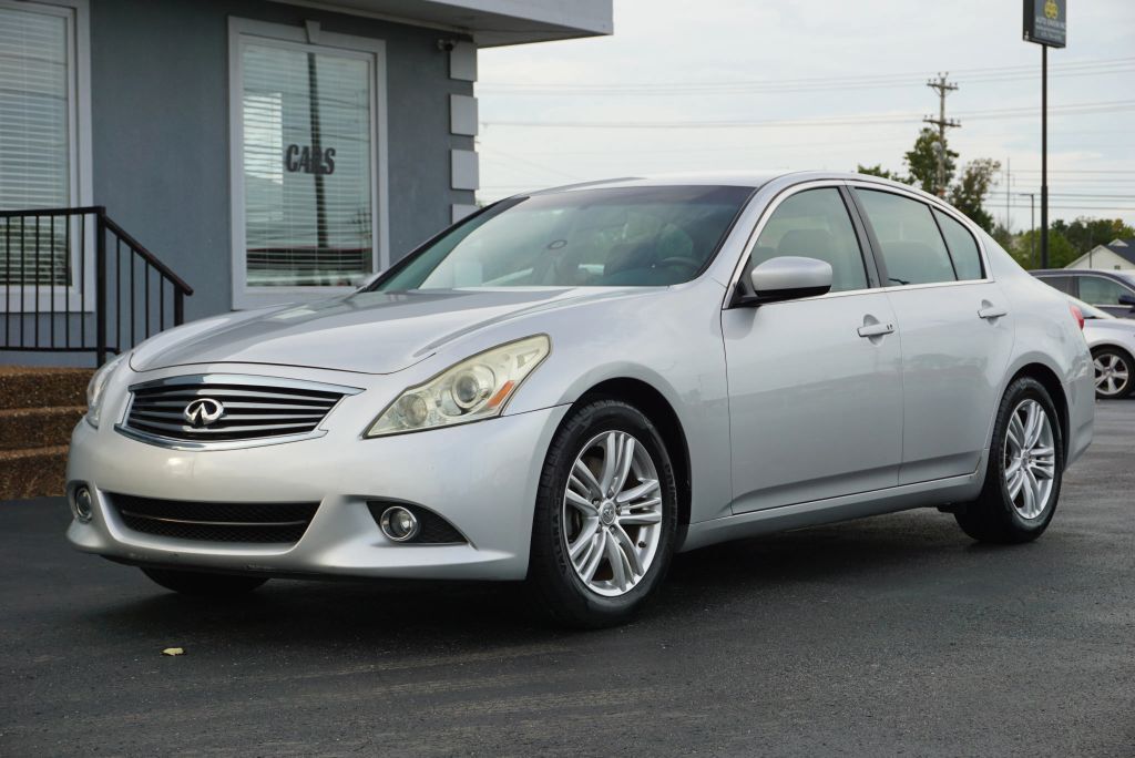 Infiniti G37