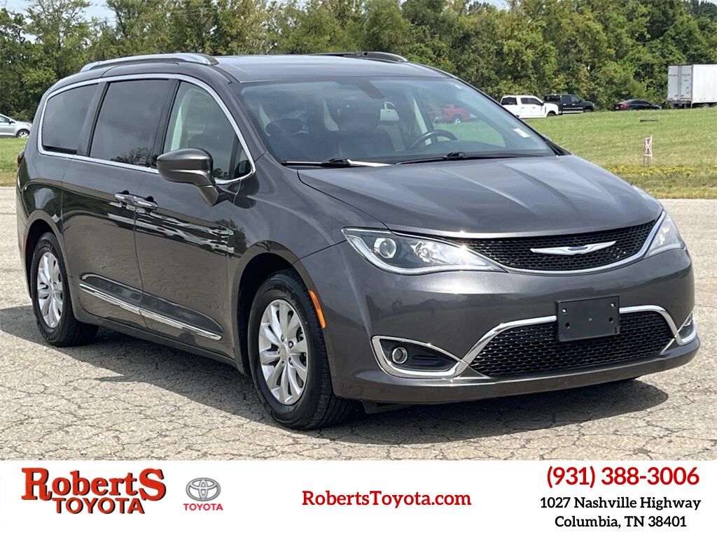 2019 CHRYSLER Pacifica