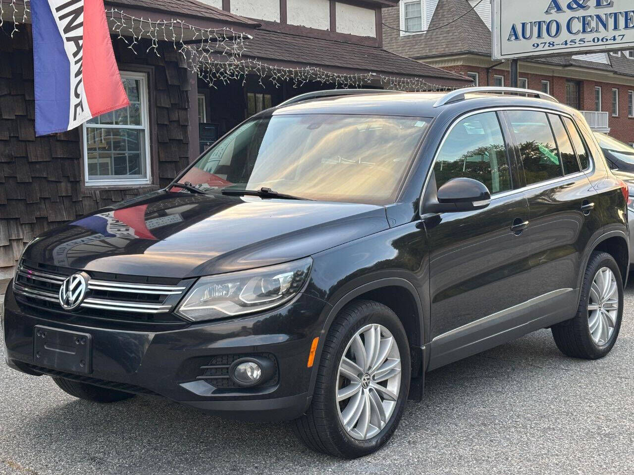 2016 VOLKSWAGEN Tiguan