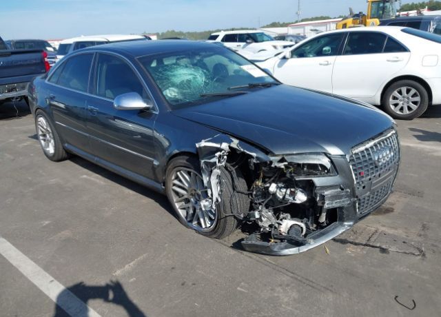 Audi S8