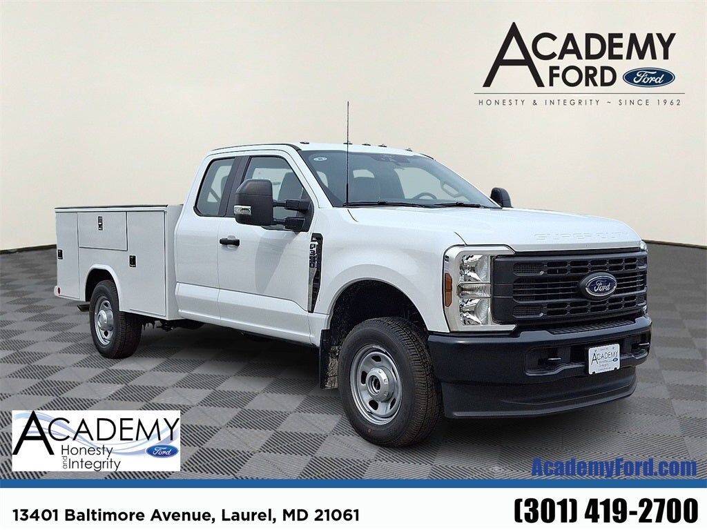 2025 FORD F-350