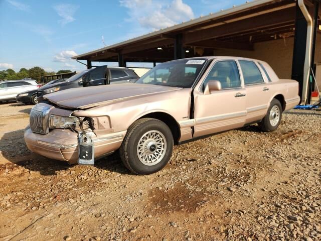 Lincoln Town Car