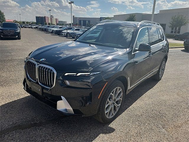 2026 BMW X7