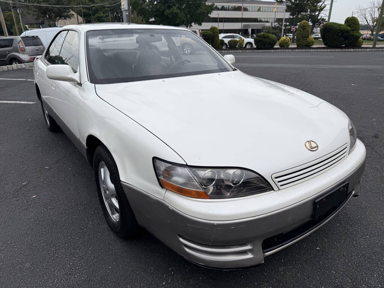 Lexus ES