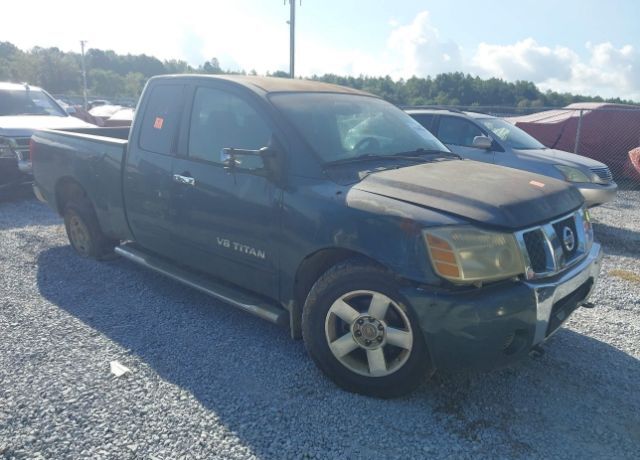 Nissan Titan