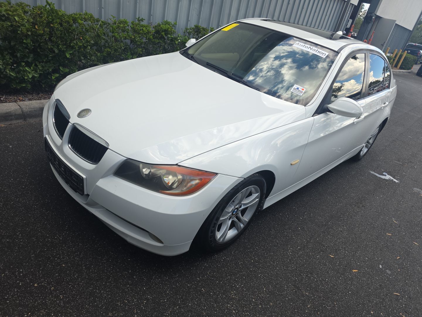 BMW 328i