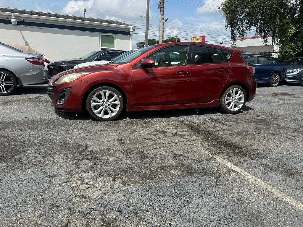 2011 MAZDA Mazda3