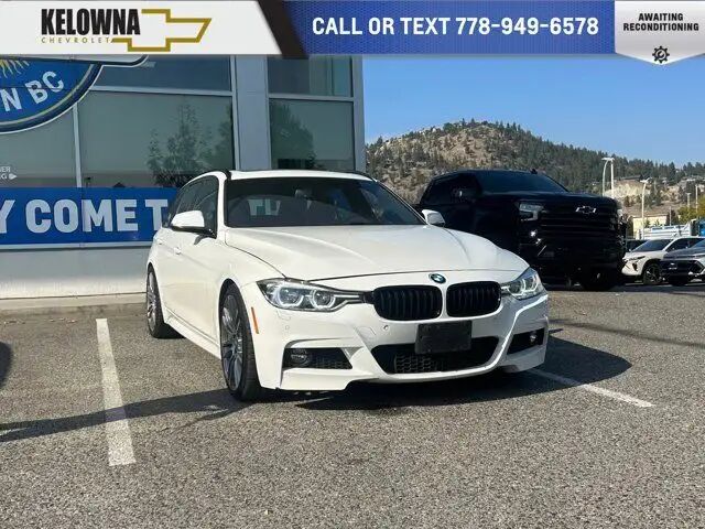 BMW 330i