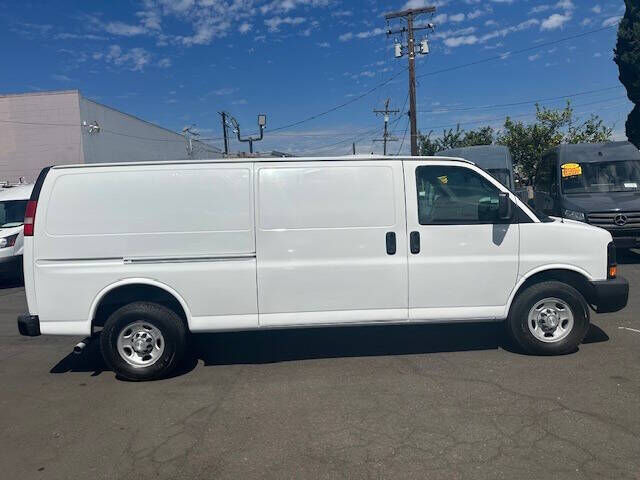 2015 CHEVROLET Express